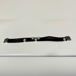 WHBM Black/faux pearl bracelet